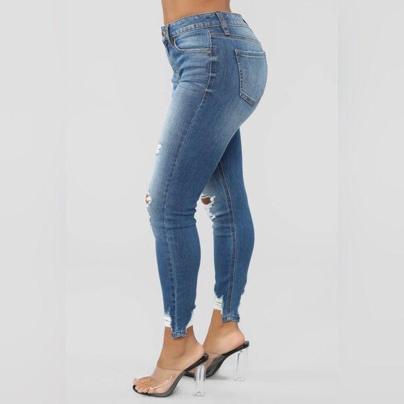 Fashion Nova Ego Trip Mid Rise Jeans Medium Blue Wash - Picture 3 of 8